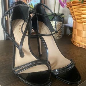 Size 5 Aldo Black High heels